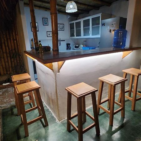 Kinti Guest House Máncora Esterno foto
